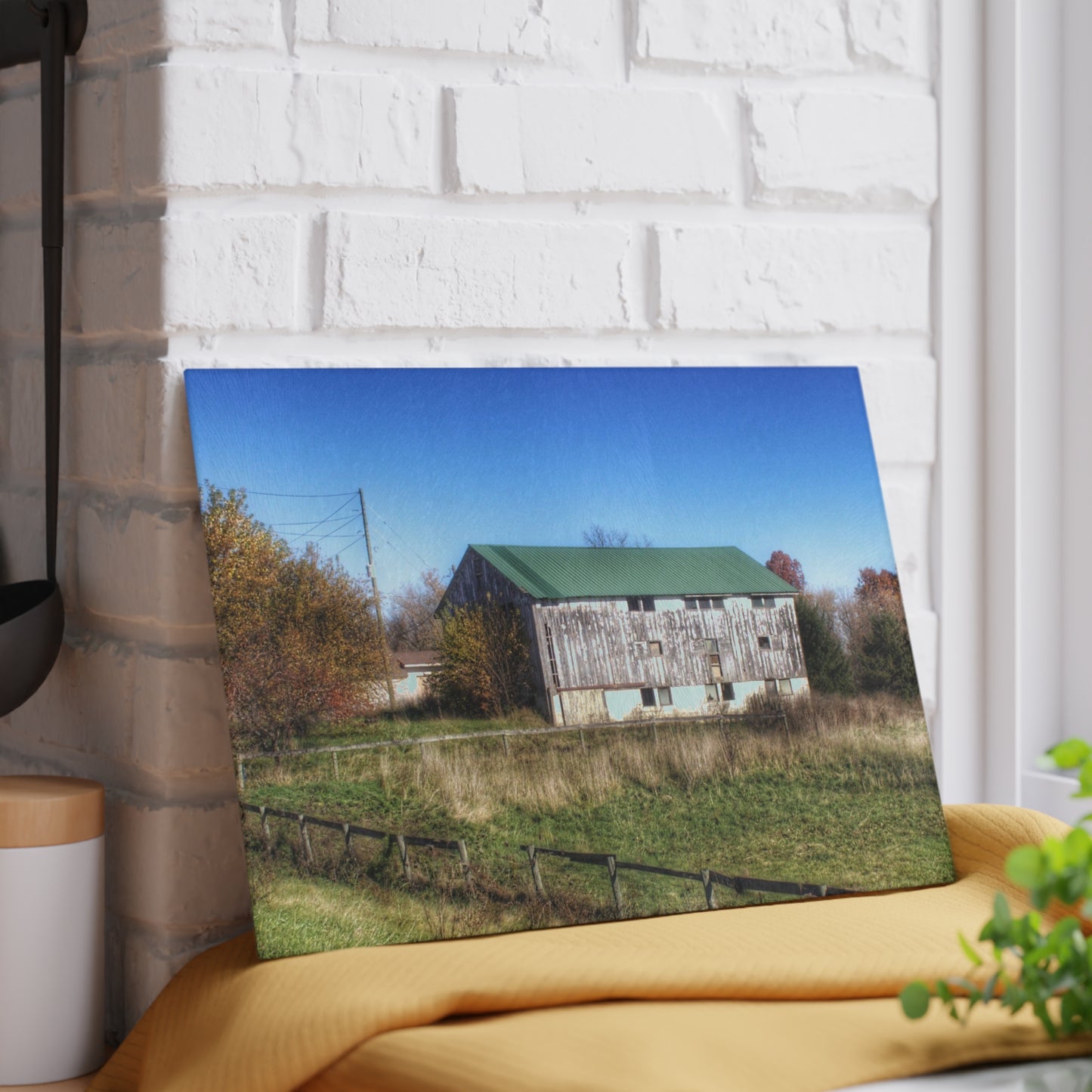 U R There Photography Hadley White Rustic Farmhouse Tempered-Glass Cutting Board