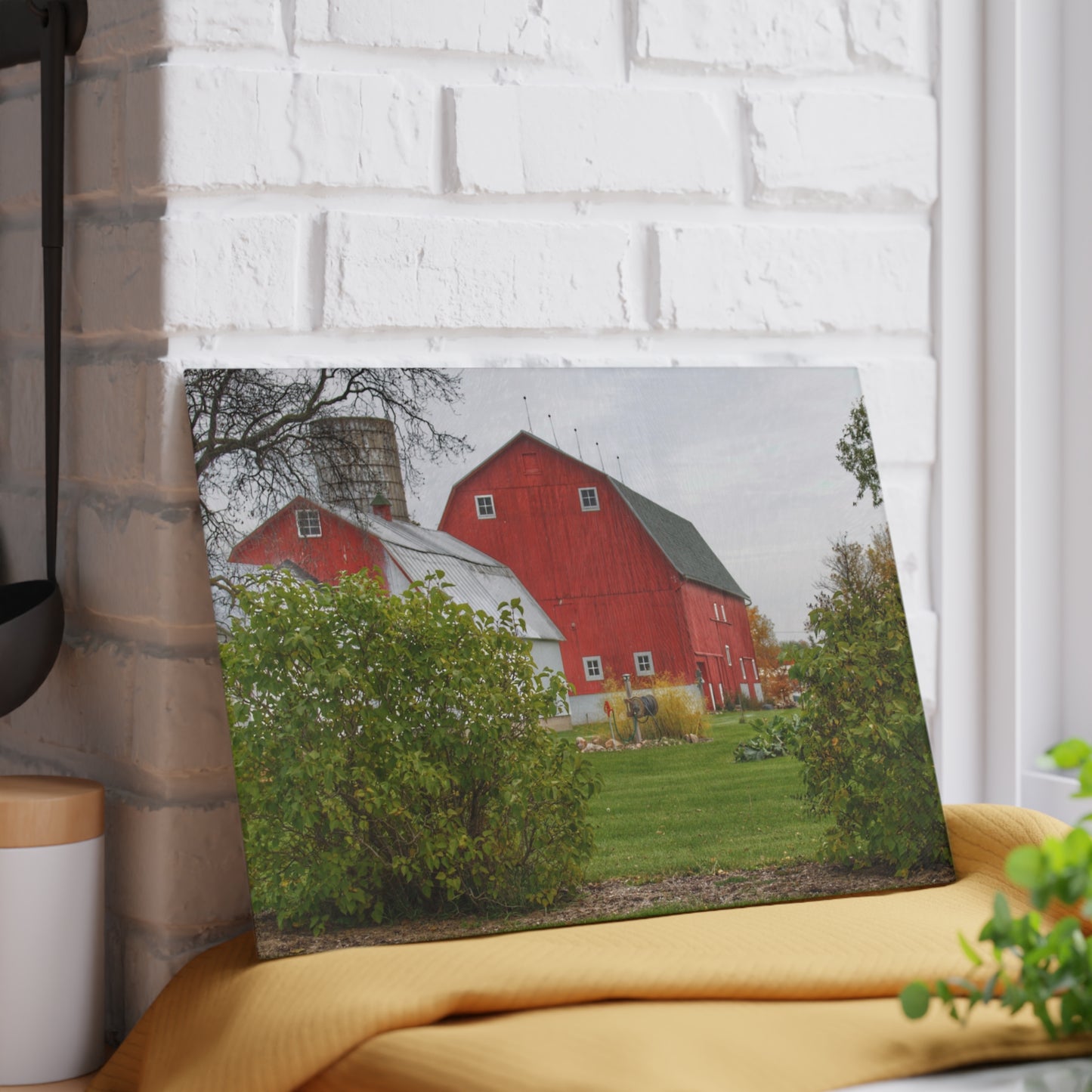 U R There Photography Potters Road Reds Rustic Farmhouse Tempered-Glass Cutting Board