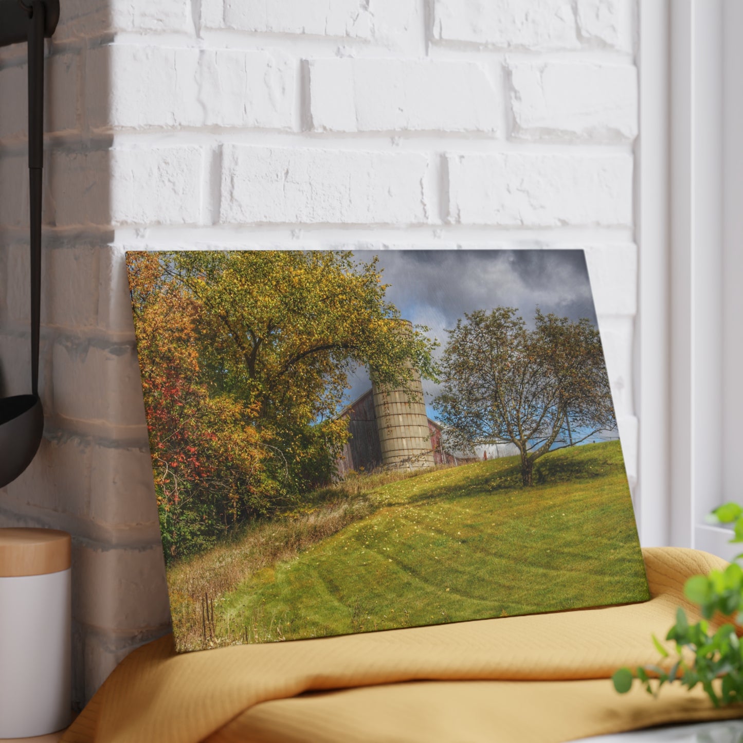 U R There Photography M-24 Hilltop Grey Rustic Farmhouse Tempered-Glass Cutting Board