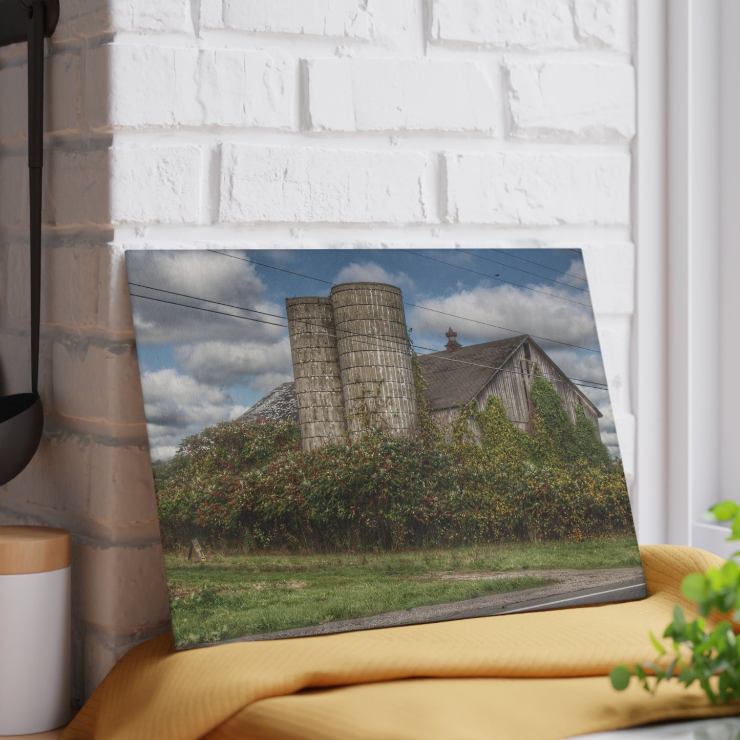 U R There Photography Metamora M-24 Grey II Rustic Farmhouse Tempered-Glass Cutting Board