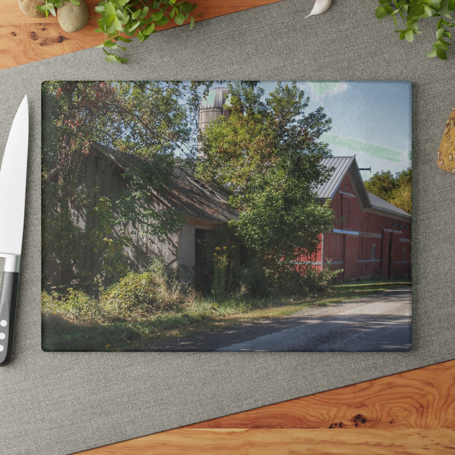 U R There Photography Bordman Roadside Buddies II Rustic Farmhouse Tempered-Glass Cutting Board