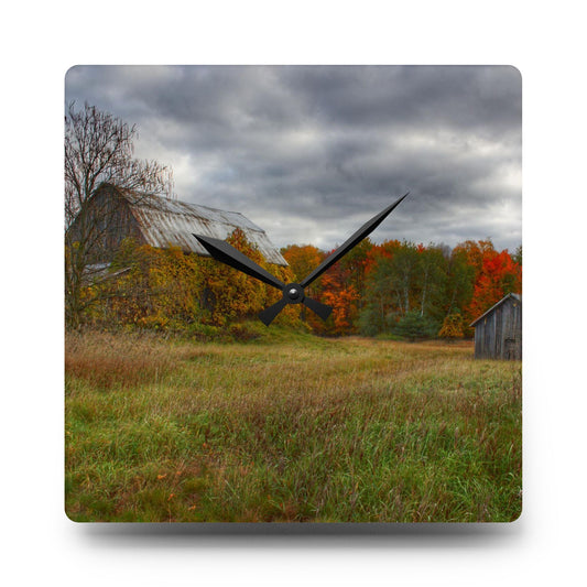 Freiberger Road Little Grey Shack Rustic Farmhouse Acrylic Analog Wall Clock 10.75'' × 10.75'' (Square)