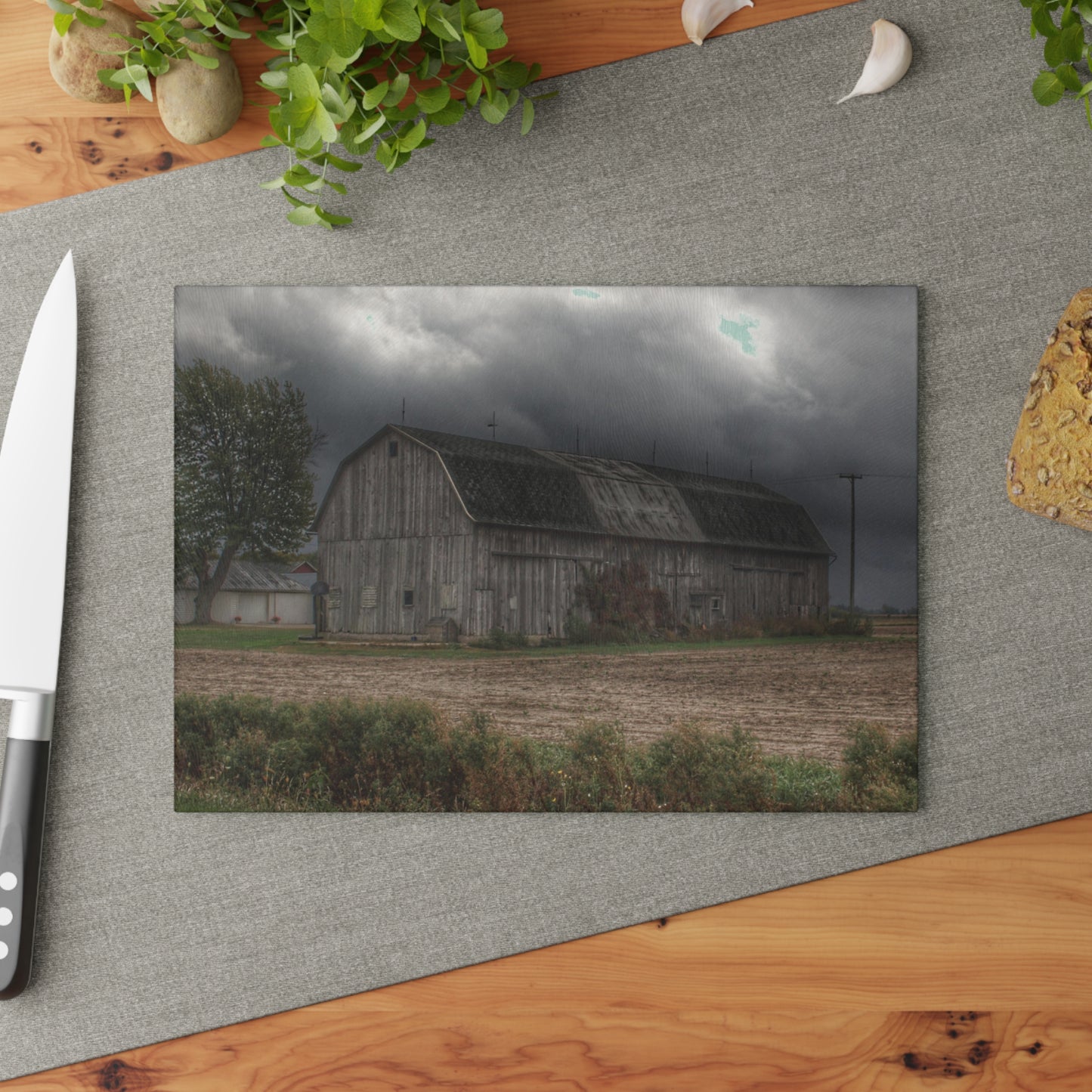 U R There Photography Waterman Road Grey II Rustic Farmhouse Tempered-Glass Cutting Board 8 "x 11"