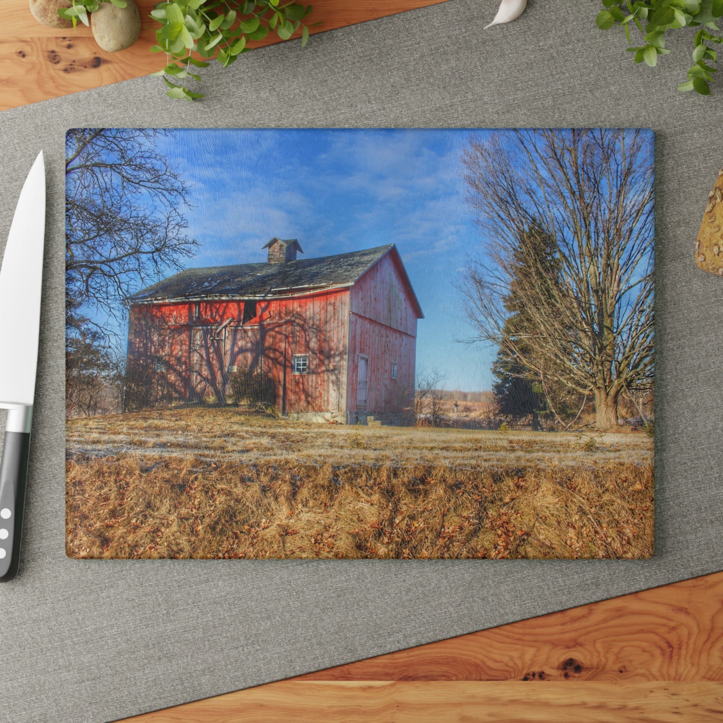 U R There Photography M-24 Barn at the Bend II Rustic Farmhouse Tempered-Glass Cutting Board 8"x 11"