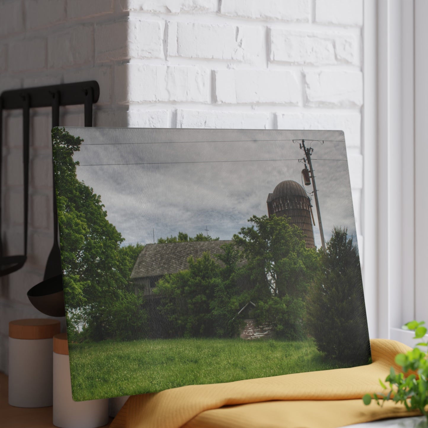 U R There Photography Higgins Road Greys Beyond the Greens Rustic Farmhouse Tempered-Glass Cutting Board