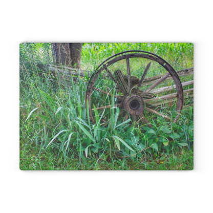 U R There Photography Wagon Wheel Fences Rustic Farmhouse Tempered-Glass Cutting Board