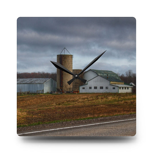 M-24 Whites Rustic Farmhouse Acrylic Analog Wall Clock 10.75'' × 10.75'' (Square)