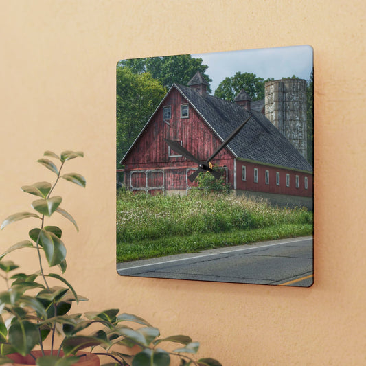Rustic Farmhouse Wall Clock featuring Metamora Red I