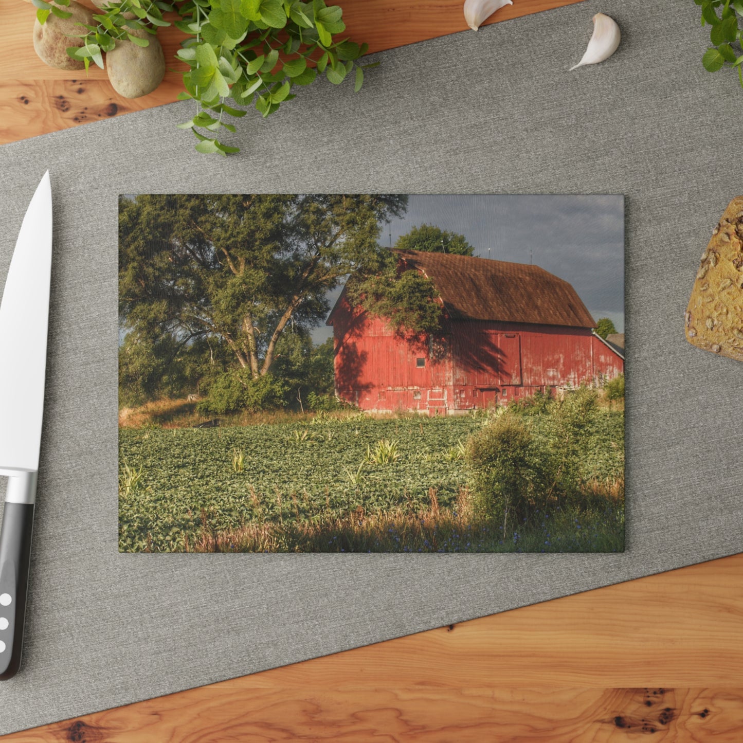 Barn Boutique Rustic Tempered-Glass Cutting Board| Genesee Red II