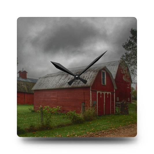 Cramton Road Reds II Rustic Farmhouse Acrylic Analog Wall Clock 10.75'' × 10.75'' (Square)