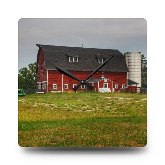 Oxford Old Red and Silo Rustic Farmhouse Acrylic Analog Wall Clock 10.75'' × 10.75'' (Square)