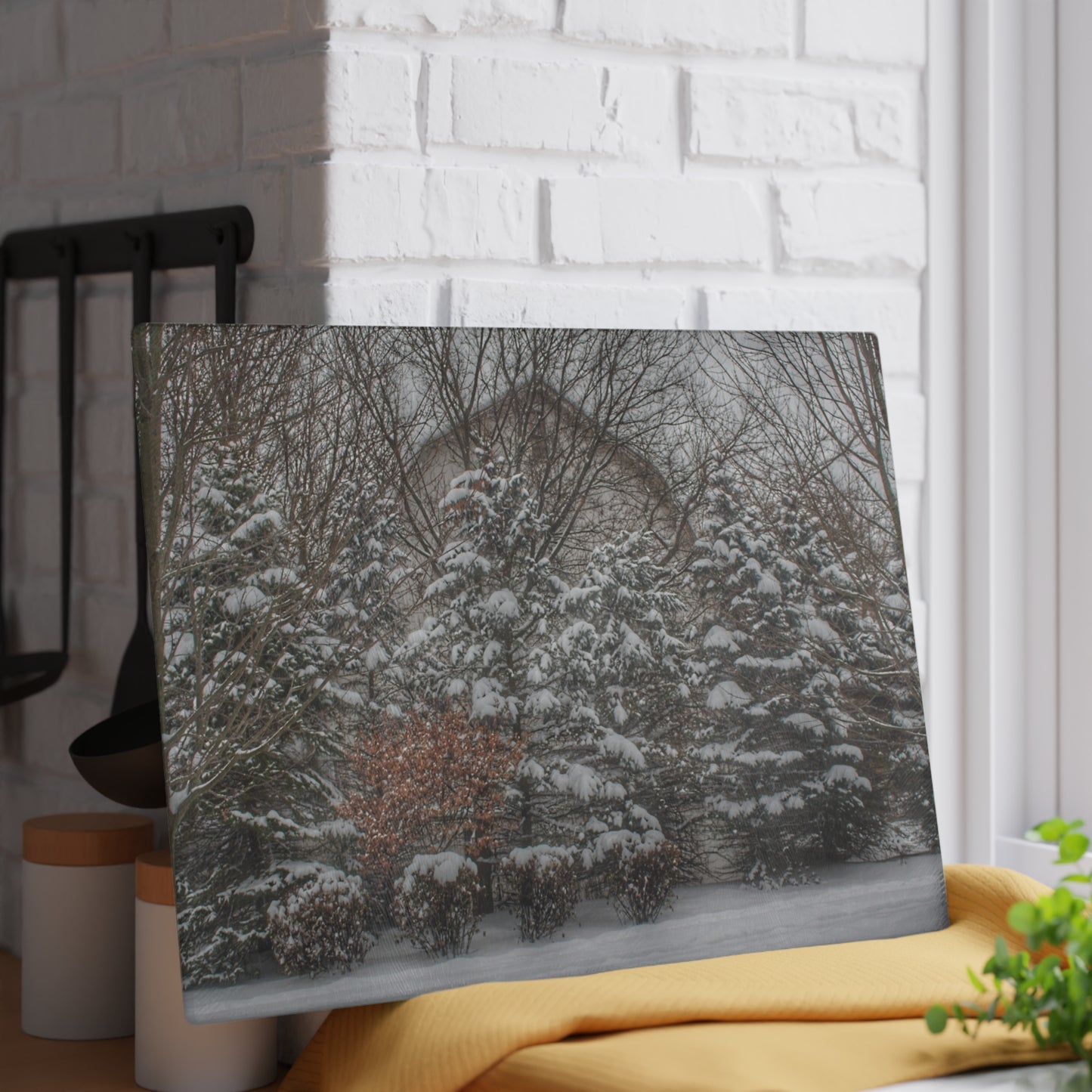 U R There Photography Hidden in Oxford I Rustic Farmhouse Tempered-Glass Cutting Board