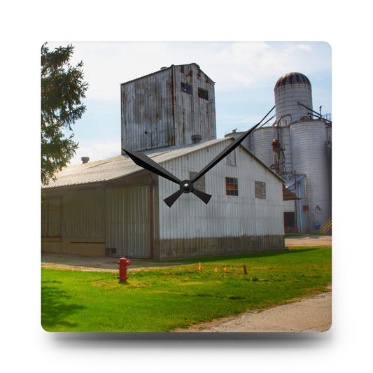 Unionville Grainery Rustic Farmhouse Acrylic Analog Wall Clock 10.75'' × 10.75'' (Square)