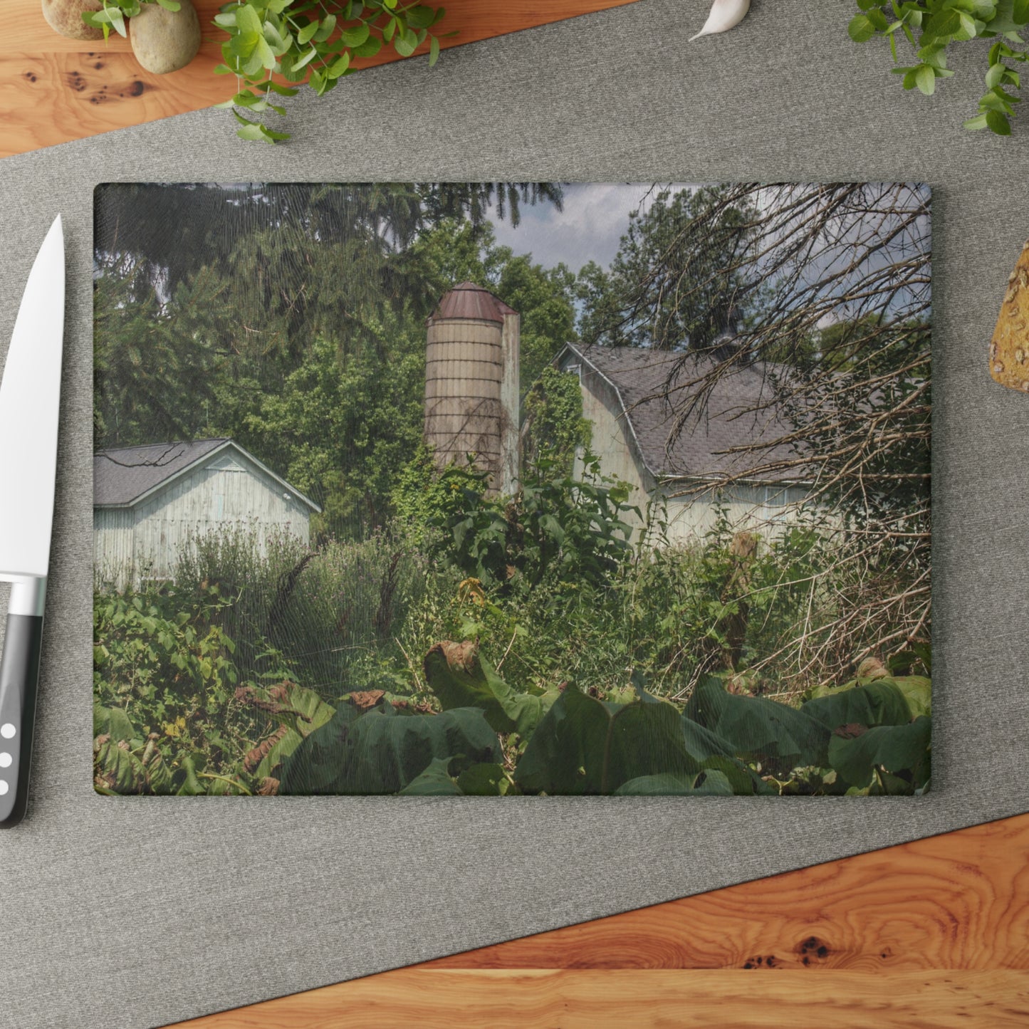 U R There Photography Clark Road Hidden Rustic Farmhouse Tempered-Glass Cutting Board