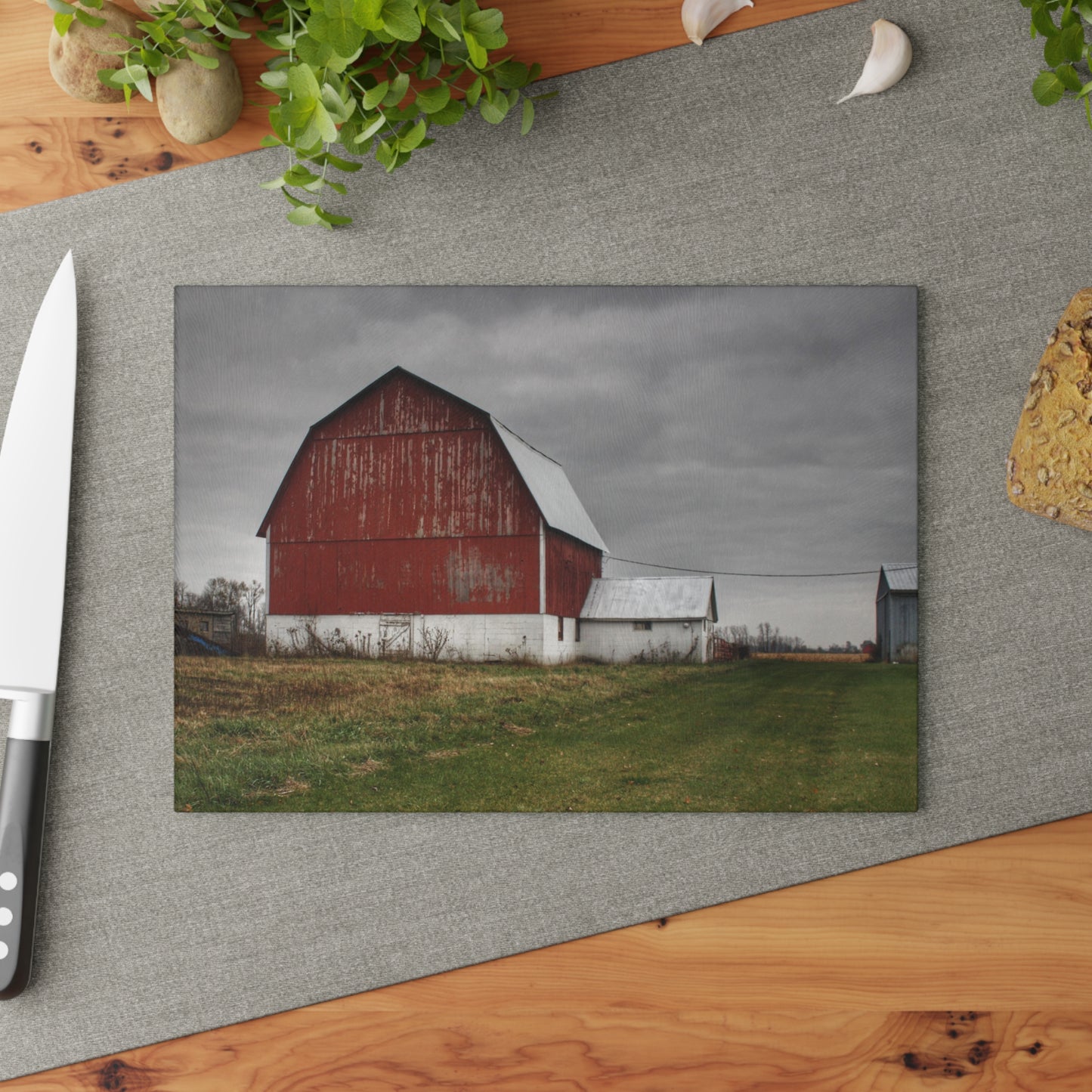 Barn Boutique Rustic Tempered-Glass Cutting Board| Mills Road Red I