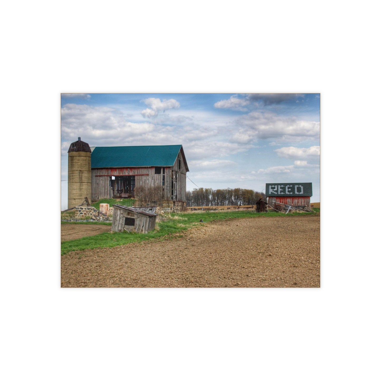 U R There Photography Cedar Creek Road Reds Rustic Farmhouse Decorative Ceramic Tile