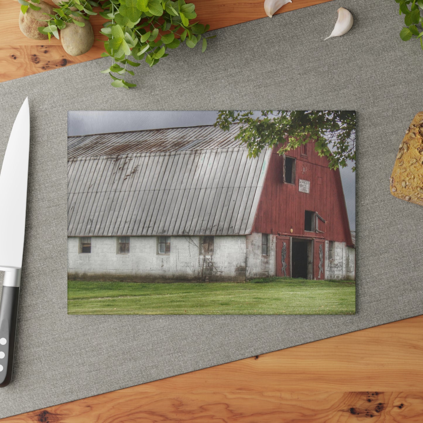 U R There Photography Peters Red Appaloosa III Rustic Farmhouse Tempered-Glass Cutting Board