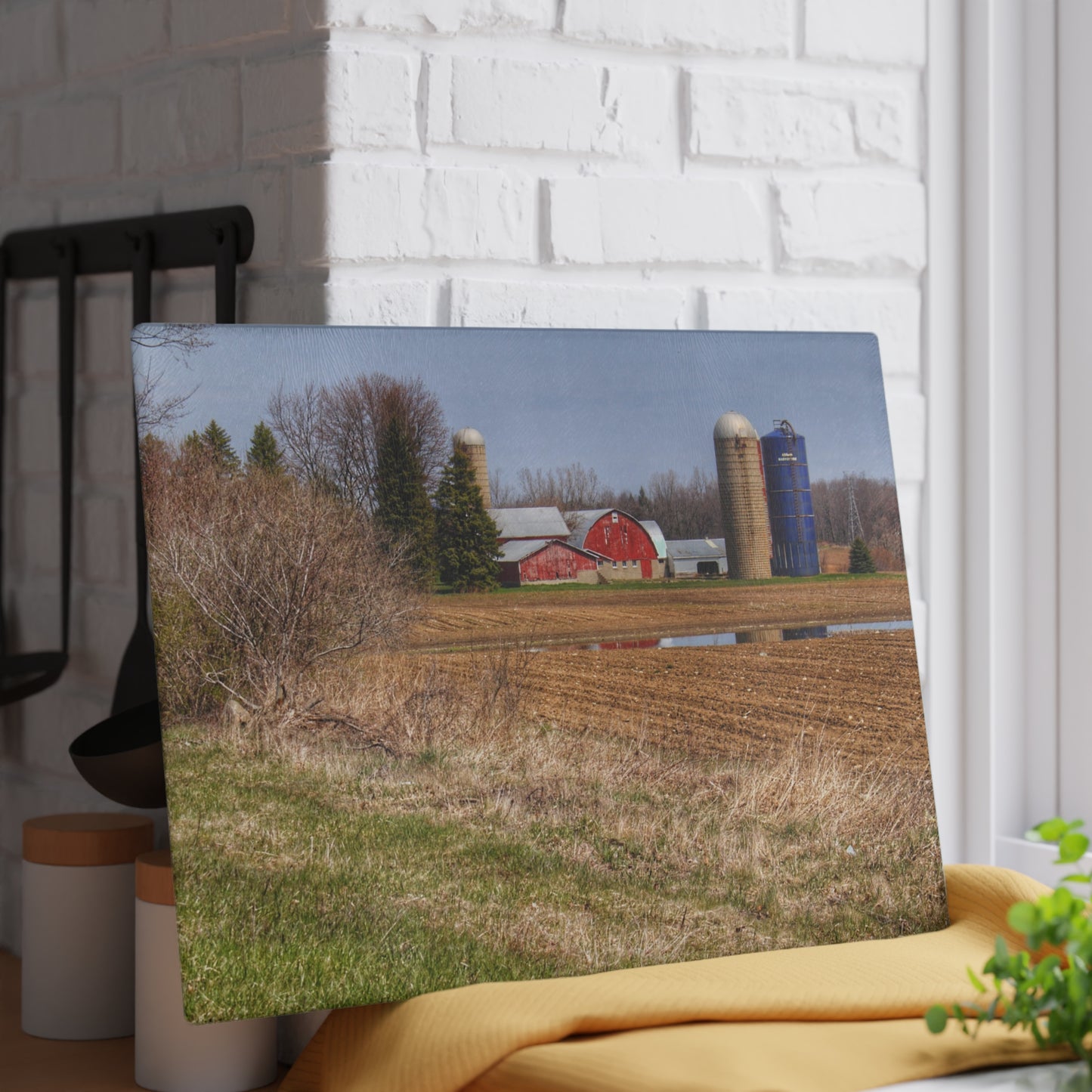 U R There Photography M-24 Northern Reds Farm Rustic Farmhouse Tempered-Glass Cutting Board