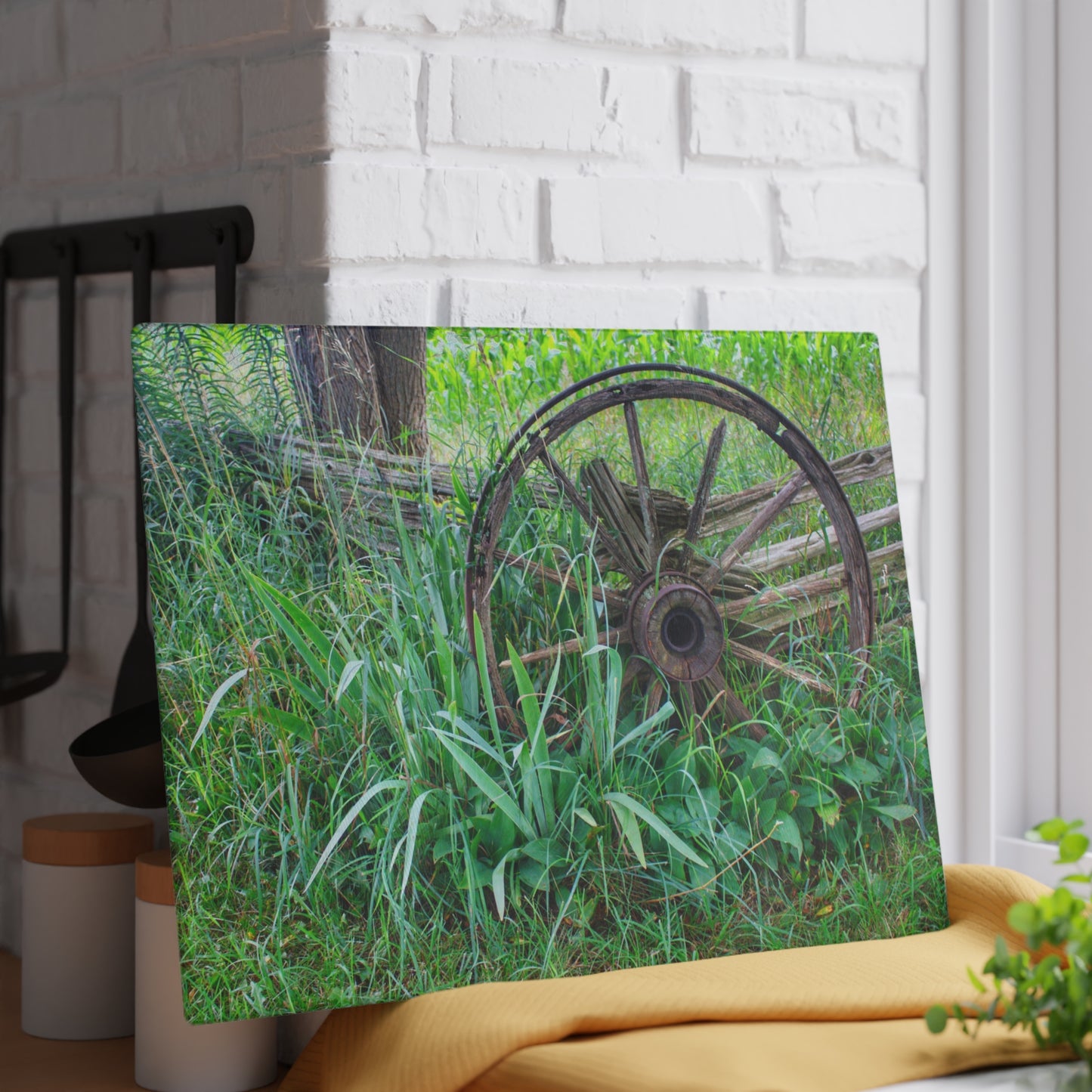 U R There Photography Wagon Wheel Fences Rustic Farmhouse Tempered-Glass Cutting Board