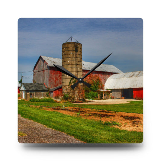 Marlette Red IV Rustic Farmhouse Acrylic Analog Wall Clock 10.75'' × 10.75'' (Square)