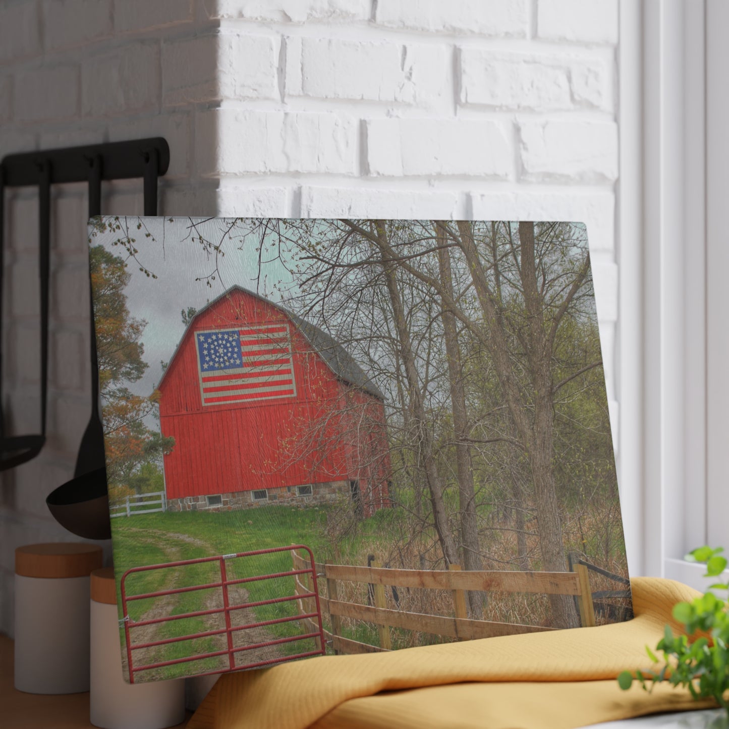 Barn Boutique Rustic Tempered-Glass Cutting Board| Patriot Red