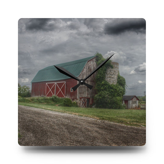West Hunters Creek Road Red II Rustic Farmhouse Acrylic Analog Wall Clock 10.75'' × 10.75'' (Square)